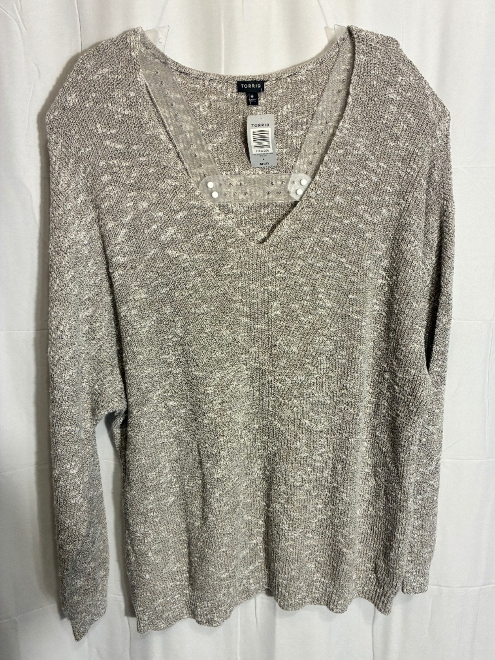 NWT Torrid Size 6 V-Neck Sweater